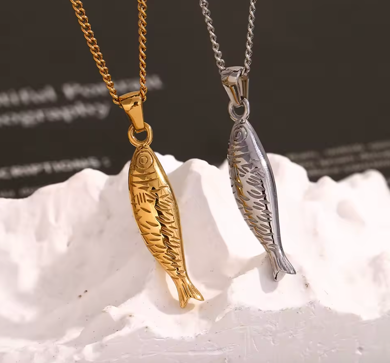 Luxury Stainless Steel Clavicle Chain for Women