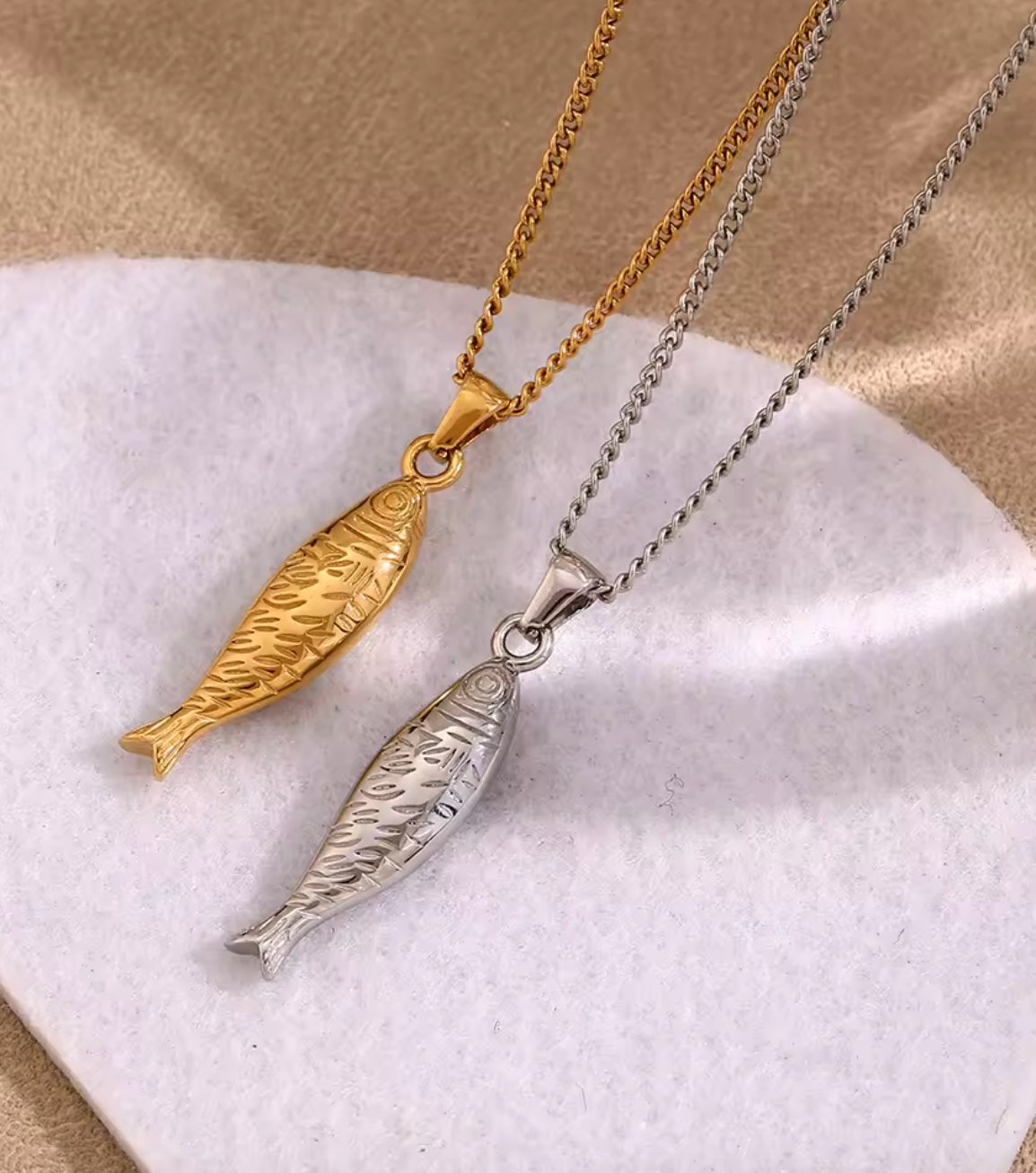 Luxury Stainless Steel Clavicle Chain for Women